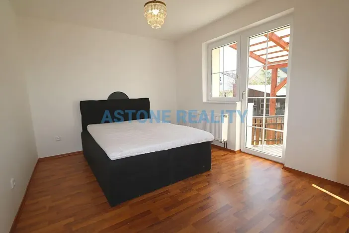 Pronájem rodinného domu, Praha - Újezd nad Lesy, Týnecká, 210 m2