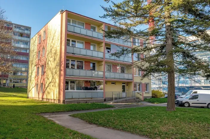 Prodej bytu 3+1, Praha - Prosek, Bohušovická, 55 m2