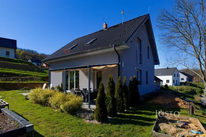 Prodej rodinného domu, Velké Březno, Pod Vartou, 148 m2