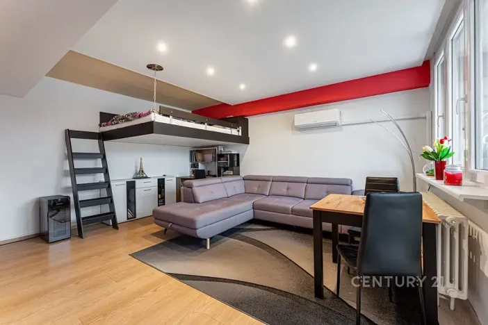 Prodej bytu 2+1, Benešov, Dukelská, 62 m2