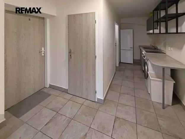 Pronájem ubytování, Drahelčice, V Brance, 164 m2