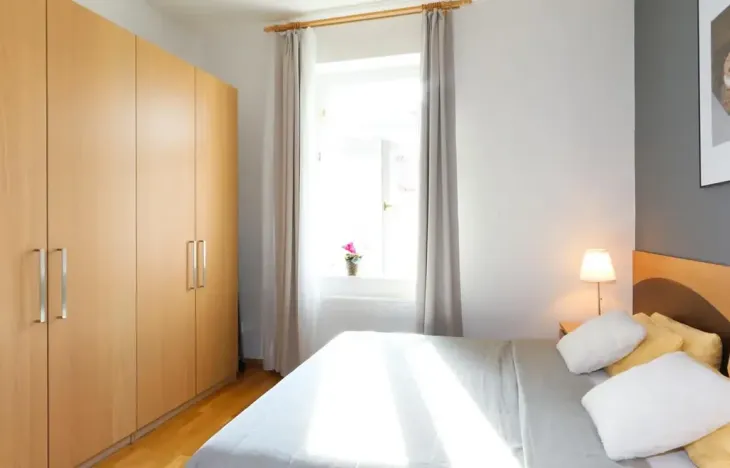 Pronájem bytu 2+kk, Praha - Vinohrady, Na Kozačce, 60 m2