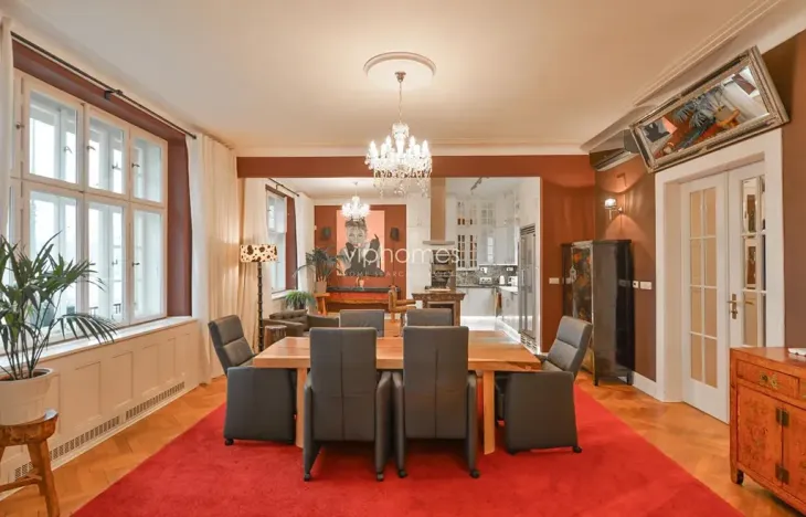 Pronájem bytu 4+1, Praha - Nové Město, Na hrobci, 180 m2