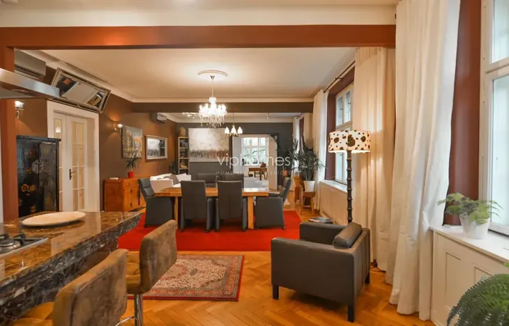 Pronájem bytu 4+1, Praha - Nové Město, Na hrobci, 180 m2