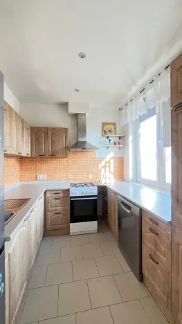 Pronájem bytu 2+1, Praha - Holešovice, 60 m2