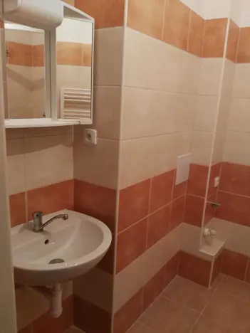 Pronájem bytu 2+kk, Praha - Smíchov, Radlická, 45 m2
