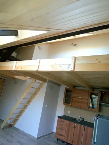 Pronájem bytu 1+1, Praha - Smíchov, Plzeňská, 33 m2