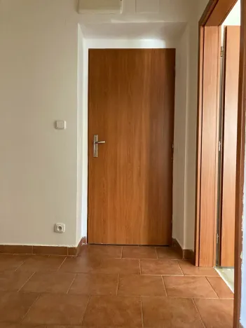 Pronájem bytu 1+1, Chomutov, Kadaňská, 45 m2