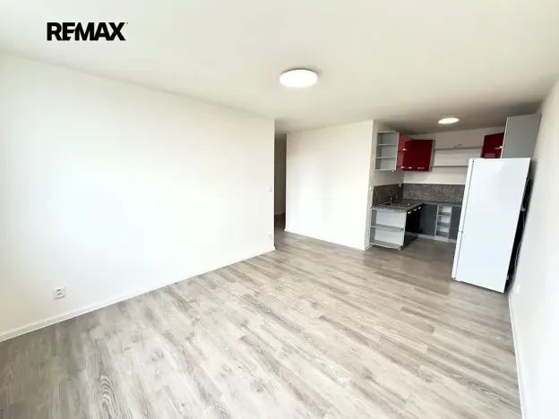 Pronájem bytu 2+kk, Kladno, Švédská, 40 m2