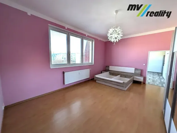 Pronájem bytu 2+kk, Milovice, Višňová, 63 m2