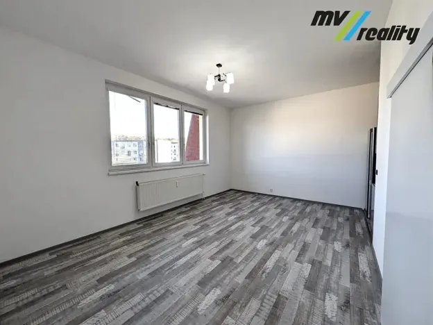 Pronájem bytu 2+kk, Milovice, Višňová, 63 m2