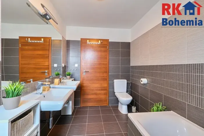 Prodej rodinného domu, Český Brod, K Vysílači, 169 m2