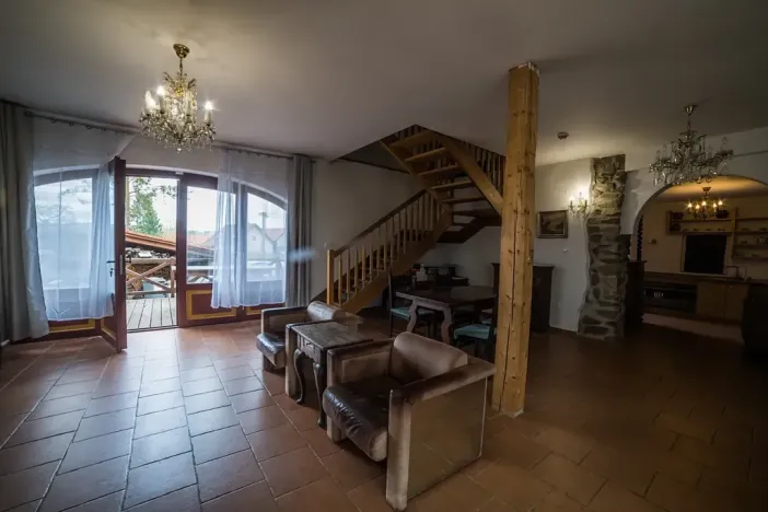 Prodej rodinného domu, Lety, 550 m2