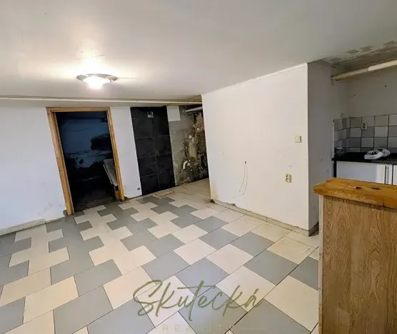 Prodej rodinného domu, Kostice, 185 m2