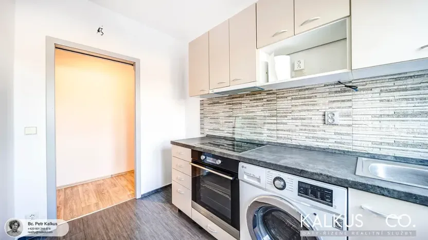 Pronájem bytu 2+kk, Hradec Králové, Gagarinova, 41 m2