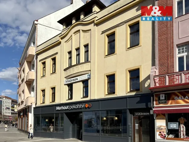 Pronájem bytu 2+kk, Pardubice - Zelené Předměstí, Masarykovo náměstí, 47 m2