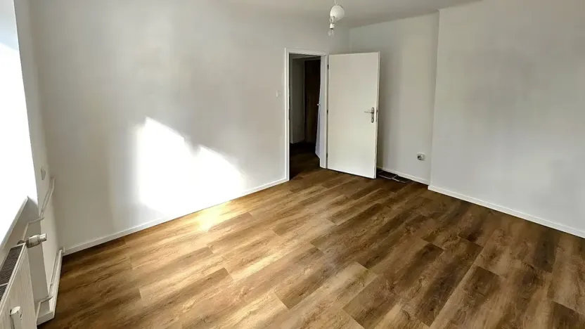 Pronájem bytu 1+1, Chvaletice, Obránců míru, 29 m2