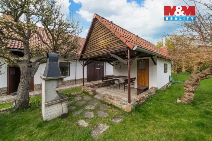 Prodej rodinného domu, Velký Chlumec - Malý Chlumec, 62 m2