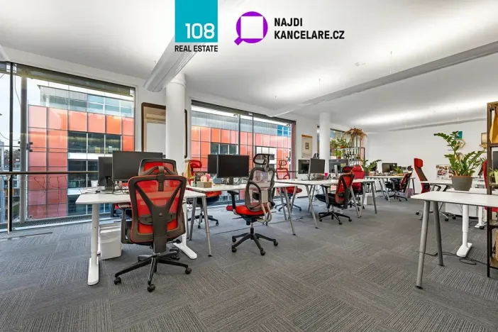 Pronájem kanceláře, Praha - Karlín, Křižíkova, 546 m2