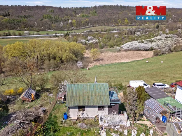 Prodej chaty, Nučice, V Hlubokém, 61 m2