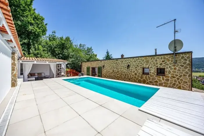 Prodej rodinného domu, Dobřichovice, 322 m2