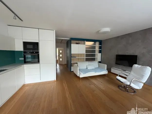 Pronájem bytu 3+kk, Praha - Bohnice, Dolákova, 74 m2