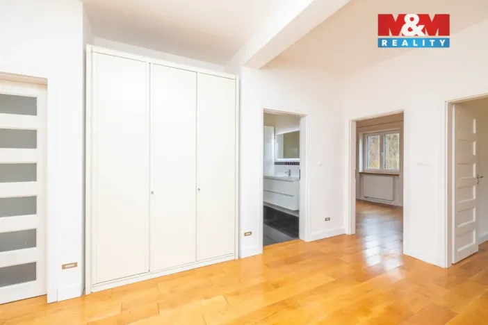 Prodej rodinného domu, Nový Hrádek - Rzy, 150 m2