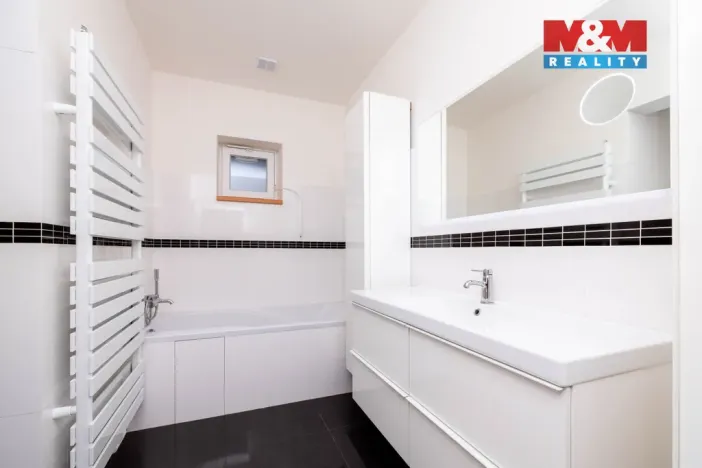 Prodej rodinného domu, Nový Hrádek - Rzy, 150 m2