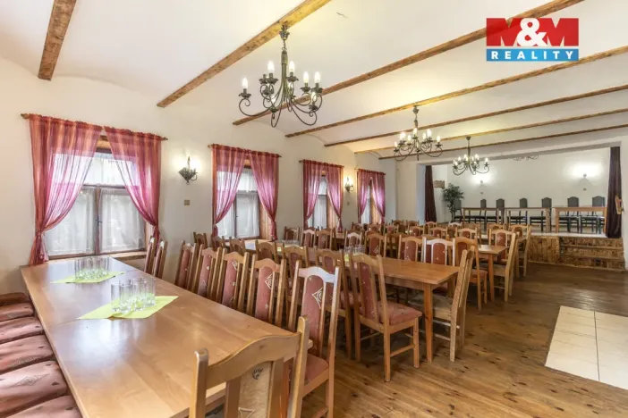 Prodej restaurace, Třinec - Guty, 420 m2