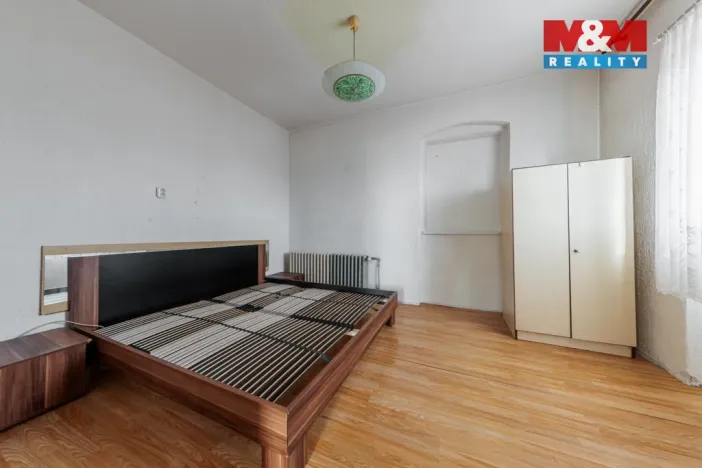 Prodej ubytování, Horní Blatná, Bezručova, 250 m2