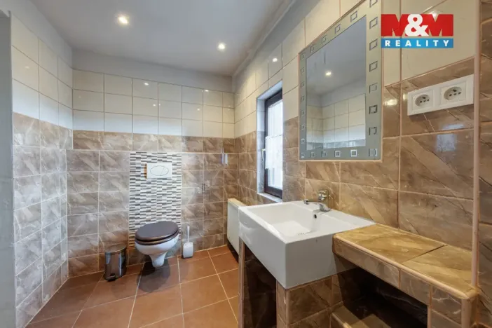 Prodej rodinného domu, Horní Blatná, Bezručova, 250 m2