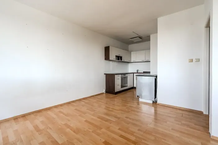 Prodej bytu 1+kk, Praha - Prosek, Vysočanská, 37 m2