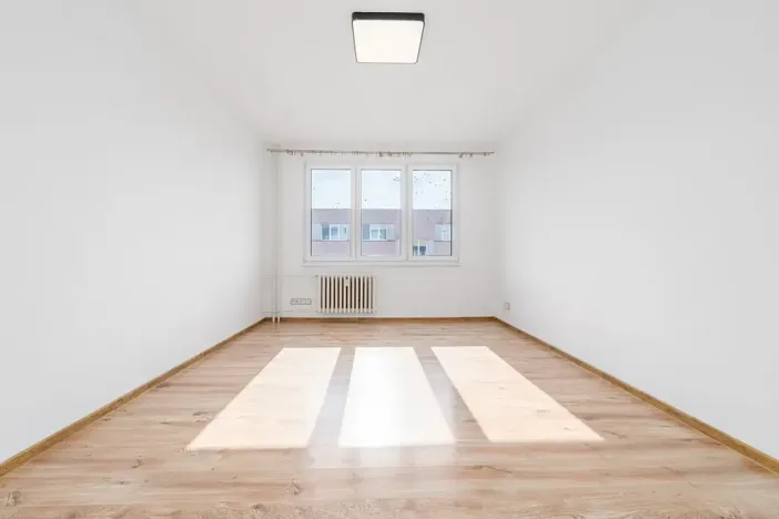 Prodej bytu 2+1, Veselí nad Lužnicí, Pod Markem, 56 m2