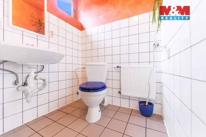 Pronájem restaurace, Praha - Ďáblice, Konětopská, 240 m2