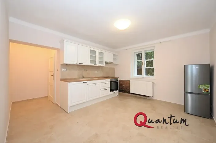 Pronájem bytu 1+1, Černošice, V Horce, 39 m2