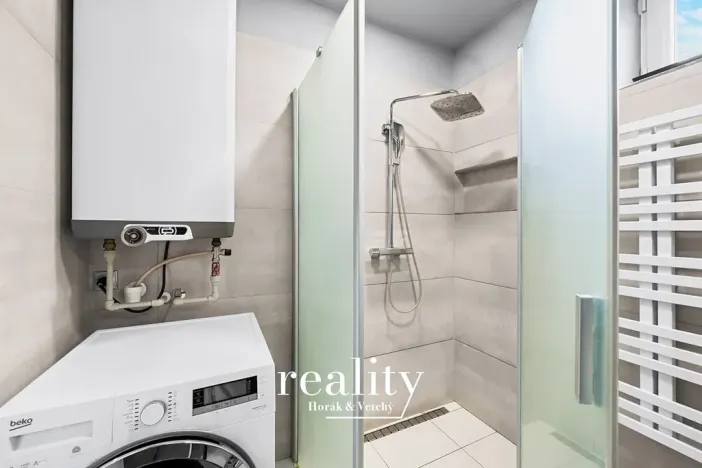 Prodej bytu 3+kk, Dyjákovice, 81 m2