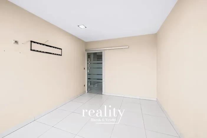 Prodej bytu 3+kk, Dyjákovice, 81 m2