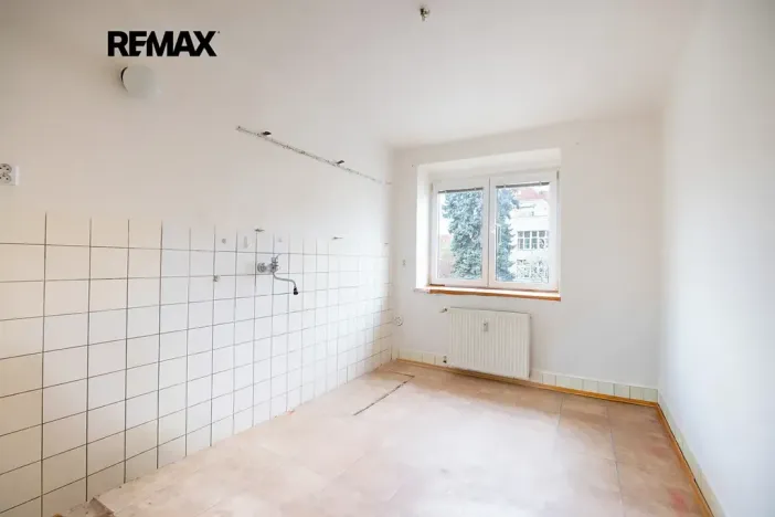 Prodej bytu 2+1, Praha - Dejvice, Na viničních horách, 58 m2