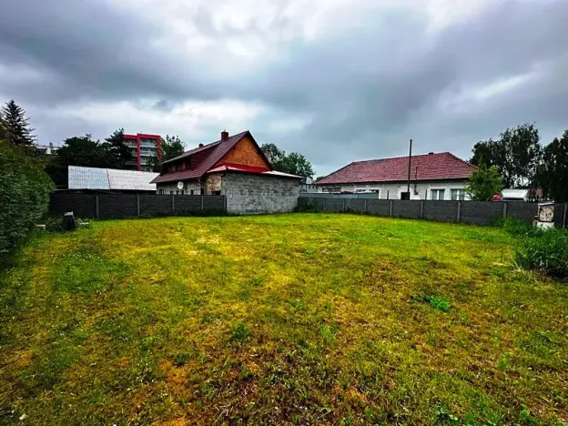 Prodej komerčního pozemku, Kunín, 338 m2