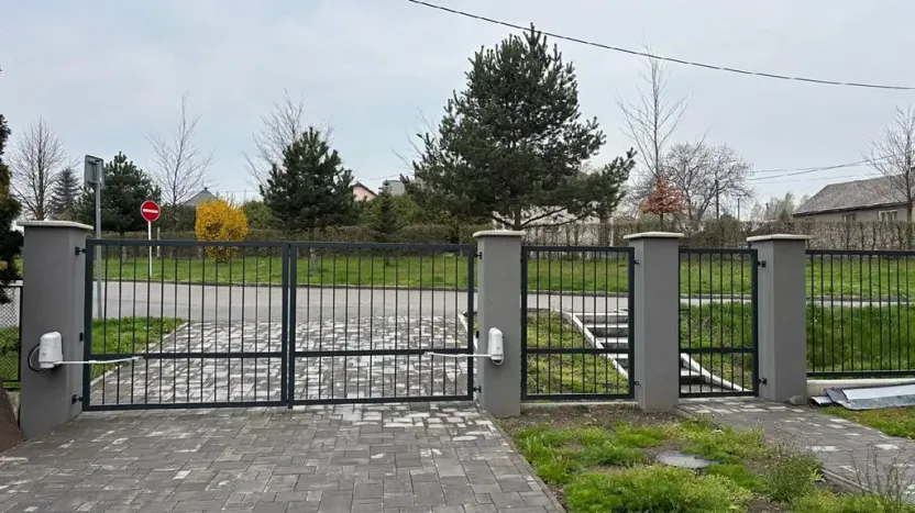 Pronájem vily, Ostrava, Hlučínská, 200 m2