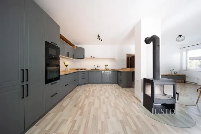 Prodej rodinného domu, Třeboň, Pod Hrází, 141 m2