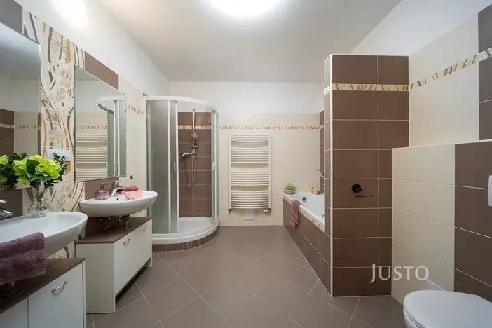 Prodej rodinného domu, Třeboň, Pod Hrází, 141 m2