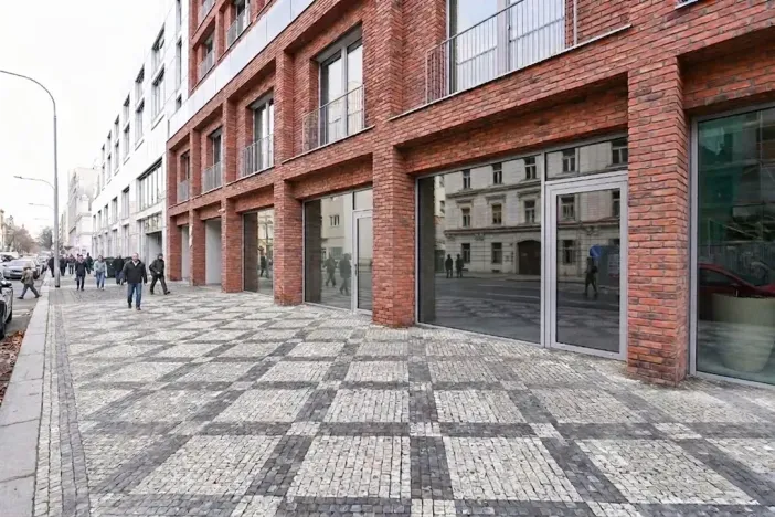 Prodej kanceláře, Praha - Karlín, Křižíkova, 1030 m2