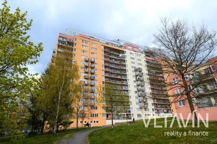 Pronájem bytu 1+kk, Praha - Troja, Hnězdenská, 39 m2