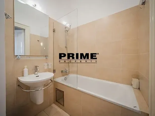 Pronájem kanceláře, Praha - Staré Město, Na Perštýně, 197 m2