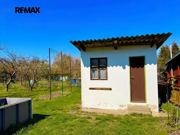 Prodej chaty, Pardubice, 8 m2