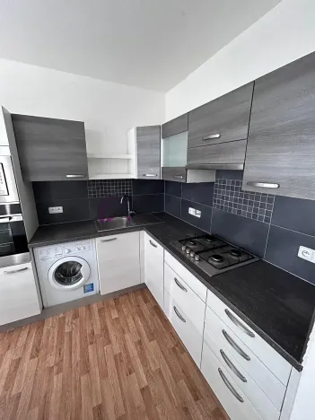 Prodej bytu 2+1, Olomouc, Stiborova, 44 m2