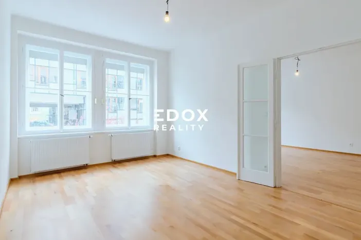 Prodej bytu 3+1, Praha - Vinohrady, Hradecká, 95 m2