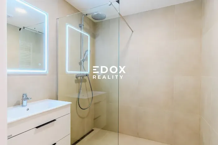 Prodej bytu 3+1, Praha - Vinohrady, Hradecká, 95 m2