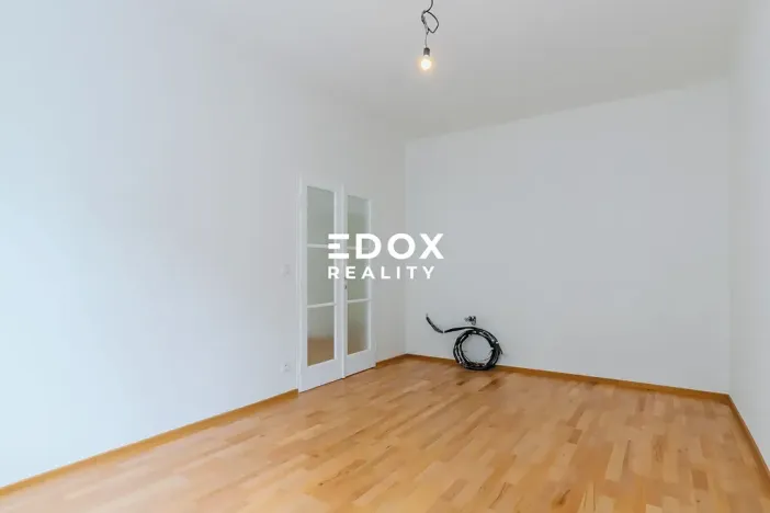 Prodej bytu 3+1, Praha - Vinohrady, Hradecká, 95 m2